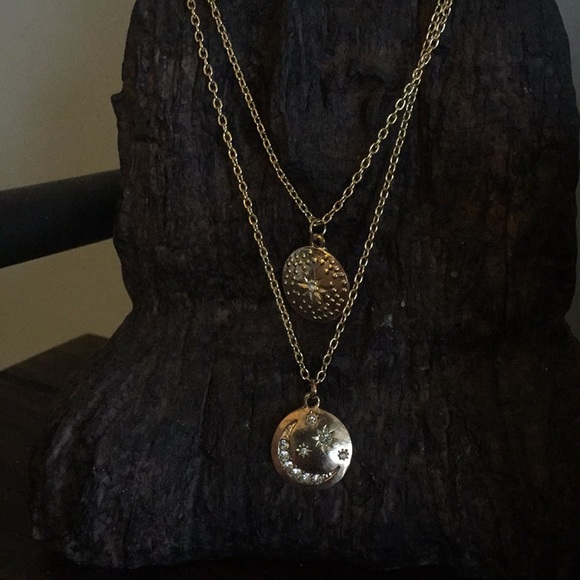 Rose Gold Layered Necklace - Picture 4 of 8